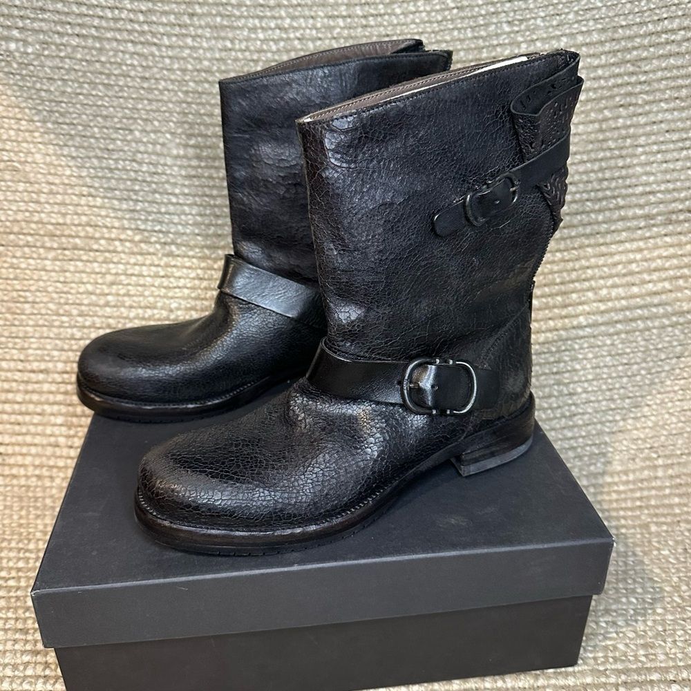 NWT I.N.K. Moto distressed crackle effect buckle leather boots Italy sz 37